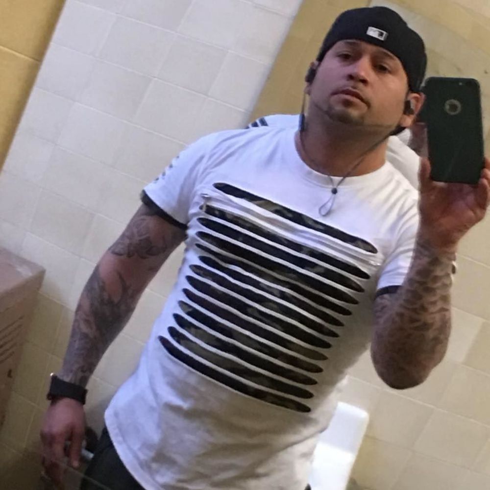 Meet your Posher, Preme